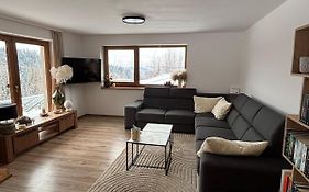 Apartament pod lasem - przy szlaku na Turbacz, w pobliżu wyciągów narciarskich